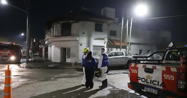 Dolor en Neuquén: buscan a un bebé tras el incendio que dejó tres muertos en un departamento