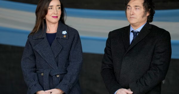 Milei y Villarruel siguen distanciados: conmemoran el Día de la Bandera en distintos actos