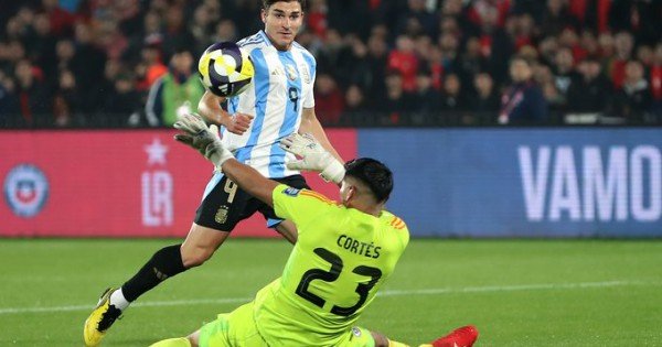 Argentina le ganó a Chile y ya se aseguró el primer puesto rumbo al Mundial