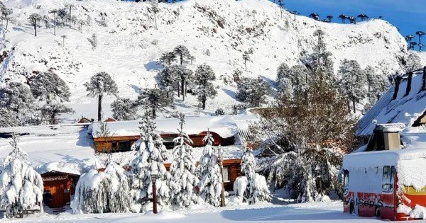 La ola polar avanza en Neuquén: temperaturas bajo cero y alerta por hielo en las rutas