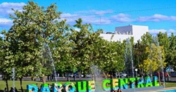 La Muni de Neuquén pone en marcha un plan de renovación de plazas y parques