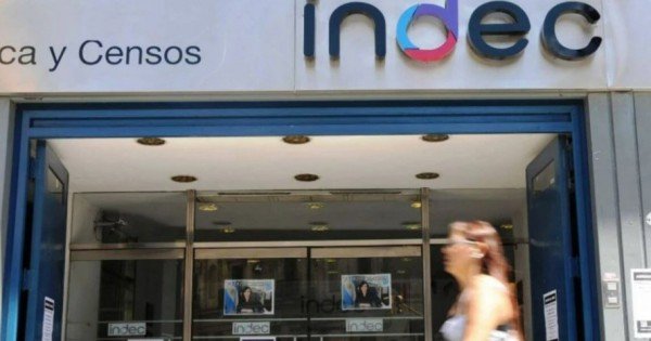 INDEC revela hoy la inflación de mayo, que podría ser la más baja en cinco años