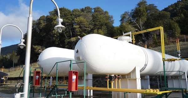 Renuevan el servicio eléctrico para reducir el impacto ambiental en Villa Traful