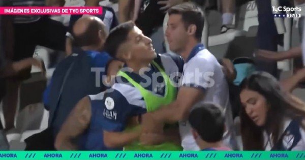 Batalla entre hinchas y jugadores de Vélez tras la derrota en la final de Copa Argentina