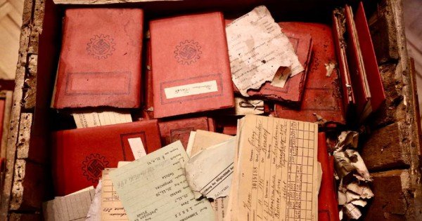 Encontraron en la Corte Suprema elementos de propaganda nazi del 1941 Encontraron en la Corte Suprema elementos de propaganda nazi del 1941