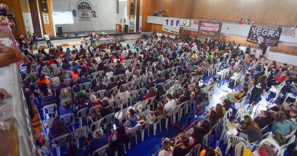Este miércoles ATEN decide si continúa con las medidas de fuerza