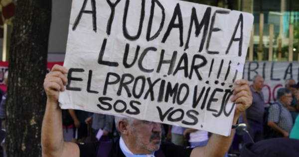 Los jubilados se movilizan en Neuquén: hora y puntos clave de la marcha