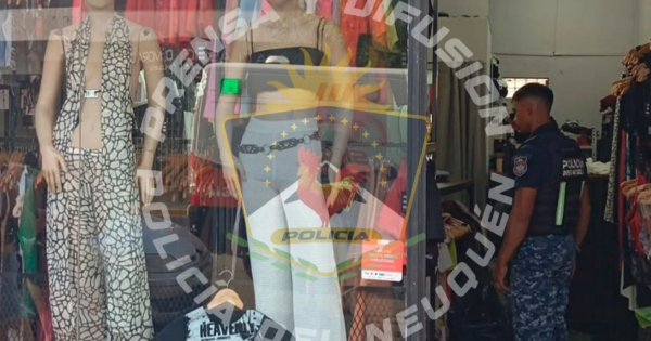 Quisieron robar un local de ropa en la capital neuquina pero fueron detenidos