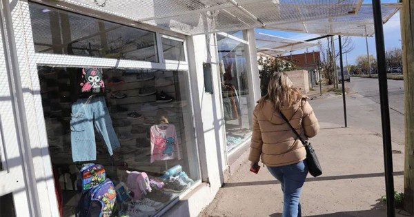 Unos 380 nuevos comercios en Neuquén aprovechan la exención de impuestos Unos 380 nuevos comercios en Neuquén aprovechan la exención de impuestos