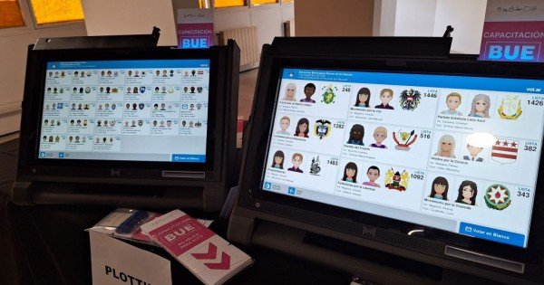 Varios partidos políticos fueron anulados por no tener documentación exigida