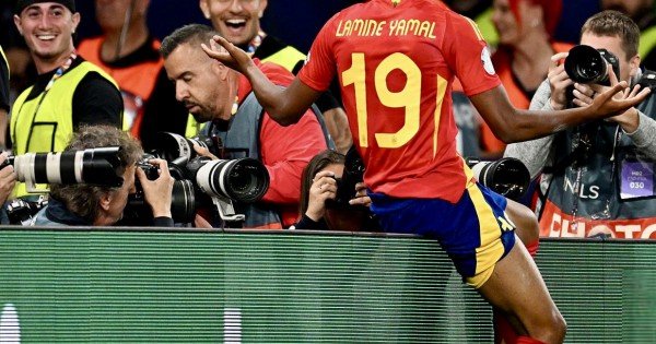 España le ganó un partidazo a Francia y jugará la final ante Portugal