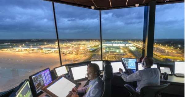 Vacaciones en riesgo: paros de controladores afectarán vuelos en varias fechas clave