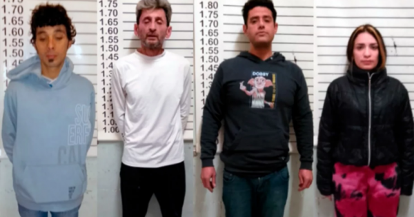 Cayó una banda en Cipolletti tras un robo en vivo: fueron filmados por una mirilla digital