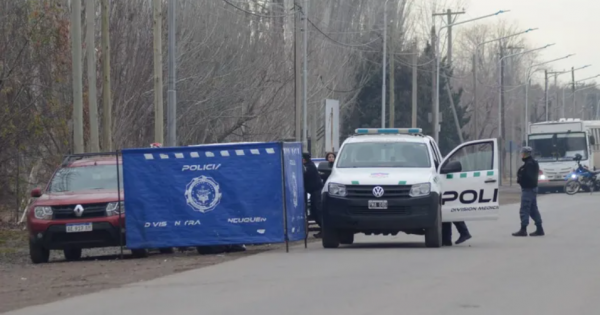 Hallaron a un hombre muerto dentro de su camioneta en plena calle San Martín: quién era