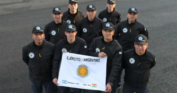 Orgullo: soldados argentinos conquistaron una cima en el Himalaya