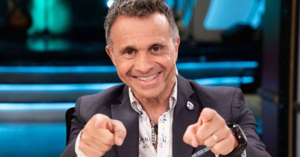 El presentador Sergio Lapegüe explicó su descompensación al aire de su programa