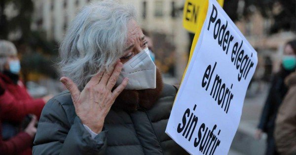 Uruguay aprobó el proyecto de ley que regula y autoriza la eutanasia