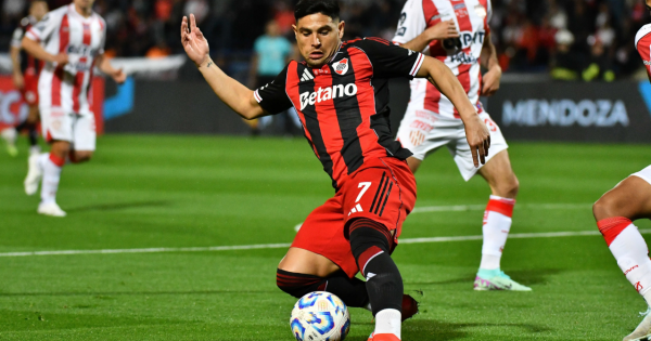 River recibe a San Martín de San Juan en el Monumental este domingo