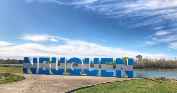 El viento se hace sentir este miércoles en Neuquén: qué dice el pronóstico