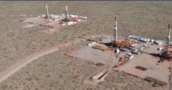 Vaca Muerta impulsa récord histórico en la producción de petróleo en Neuquén y Argentina