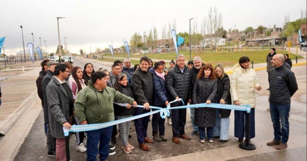El Parque Industrial crece: Figueroa y Gaido inauguraron 30 cuadras de asfalto