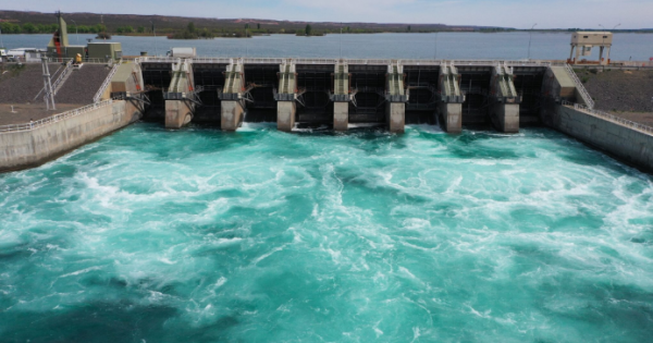 Empresas y profesionales podrán invertir en proyectos hidroeléctricos neuquinos Empresas y profesionales podrán invertir en proyectos hidroeléctricos neuquinos
