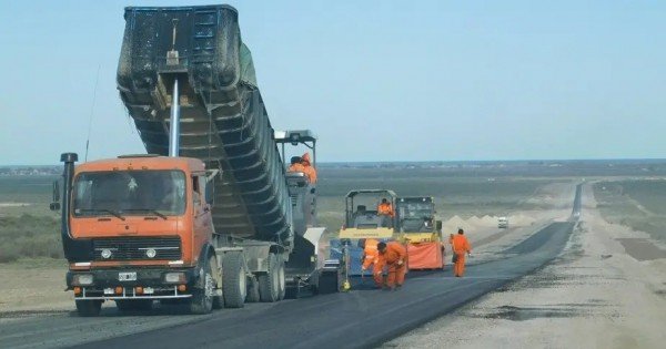 El Presupuesto 2026 recorta obra pública y suma tensión con la Nación