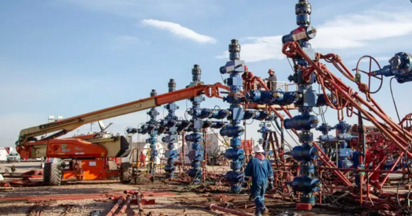 Vaca Muerta sigue en alza y logra su tercer mejor marca del año